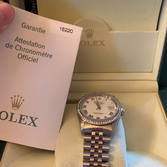 Diamond Bezel Rolex - Picture 13 of 13